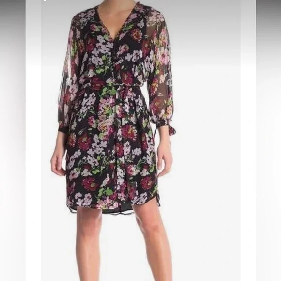 Equipment Natasha Floral Silk Shift Dress in size Small - Picture 6 of 11